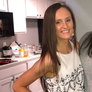 Meet your Posher, Mallory